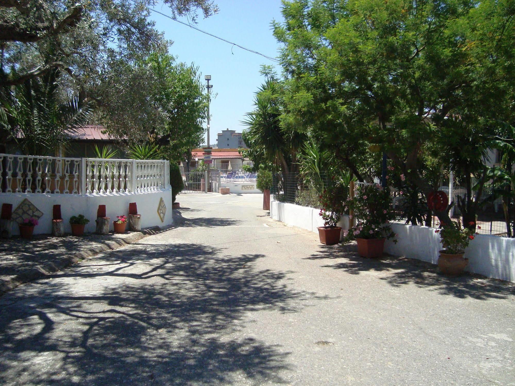 La Pietra Bianca Hotel *